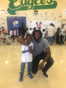 DeAndre Jordan helps kids in need